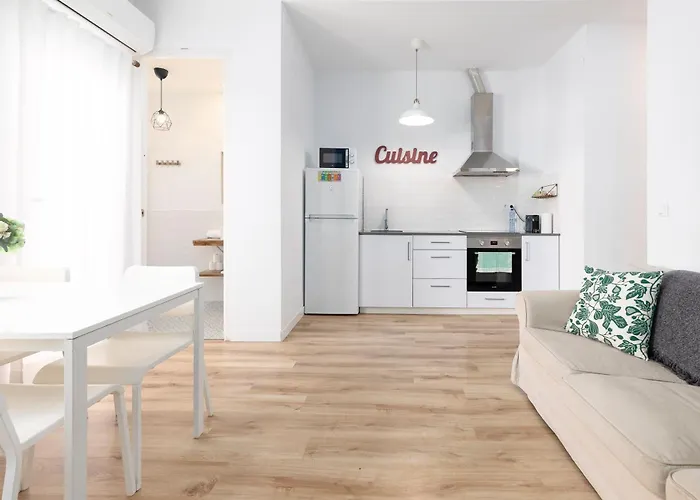 Cozy Apartment Valencia City Center!